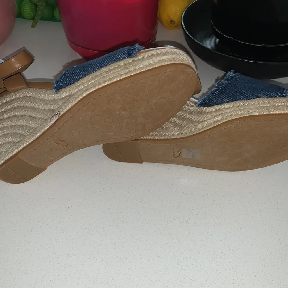 Coach heels - Picture 5 of 5